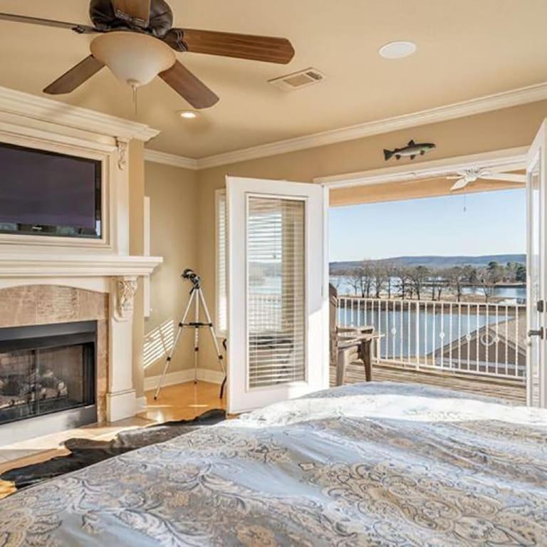 Views!! Luxury Condo W/Gourmet Kitchen, Breathtaking Views Lake Hamilton エクステリア 写真