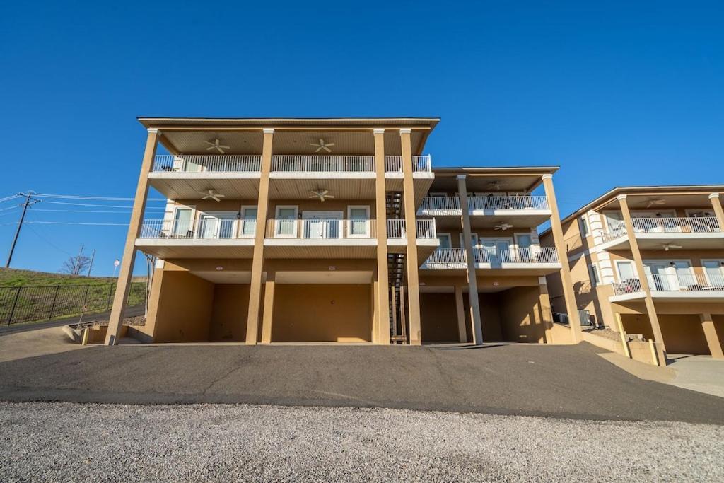 Views!! Luxury Condo W/Gourmet Kitchen, Breathtaking Views Lake Hamilton エクステリア 写真