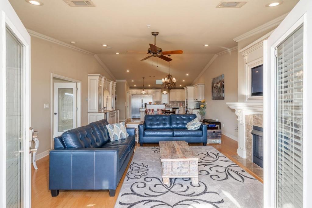 Views!! Luxury Condo W/Gourmet Kitchen, Breathtaking Views Lake Hamilton エクステリア 写真