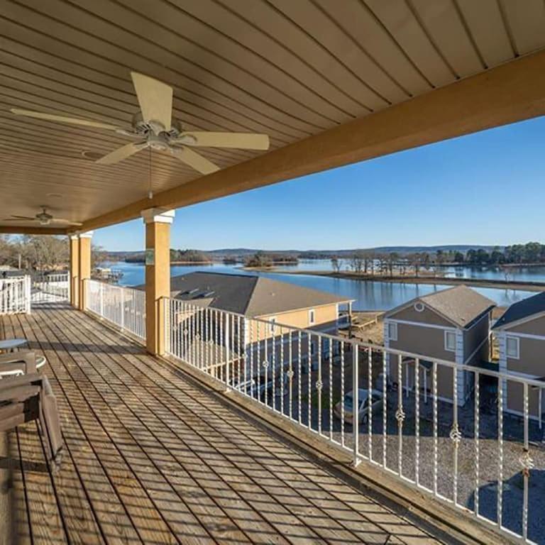 Views!! Luxury Condo W/Gourmet Kitchen, Breathtaking Views Lake Hamilton エクステリア 写真